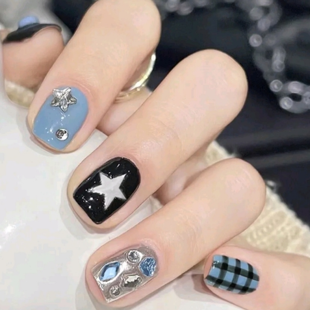3D Rhinestone Stars Hearts Plaid Press On Nails